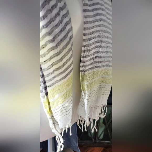 LINEN SCARF - Picture 2 of 3